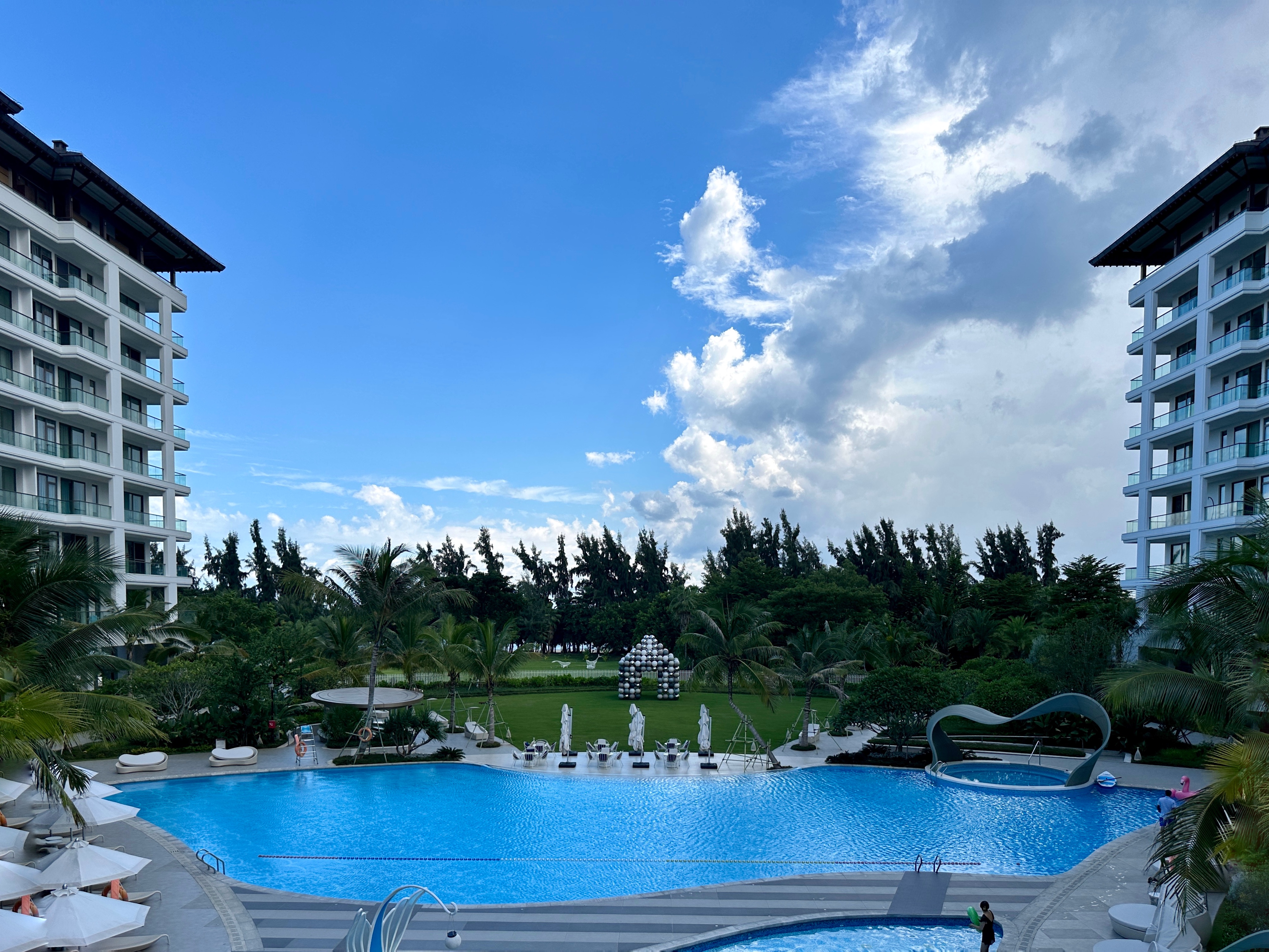 Pool 1